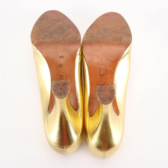 Chanel Gold Pumps Sz 8 (Sz 39) - Picture 3 of 6